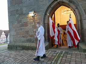 Lumen Christi - Auferstehungsmesse in St. Crescentius (Foto: Karl-Franz Thiede)